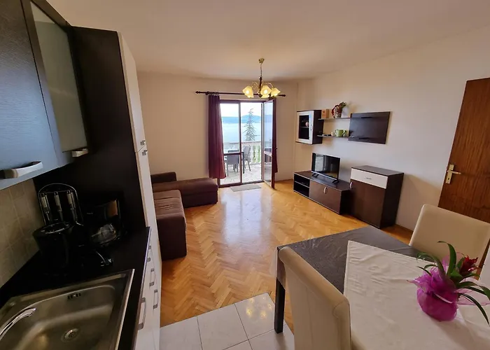Апартаменты Jovana Nv - With Balcony With Sea View