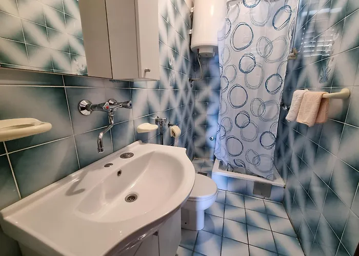 Jovana Nv - With Balcony With Sea View Novi Vinodolski