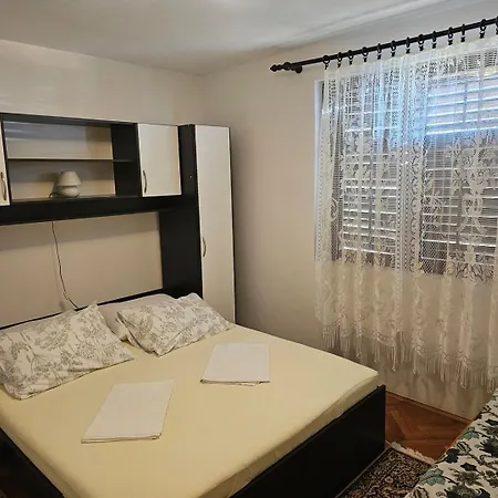 Jovana Nv - With Balcony With Sea View *