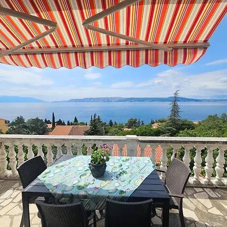 Jovana Nv - With Balcony With Sea View Apartment Novi Vinodolski