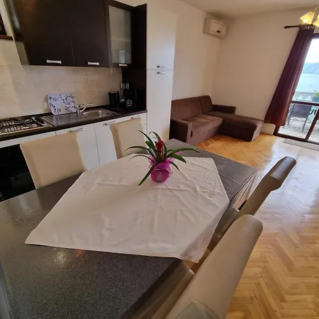 Apartment Jovana Nv - With Balcony With Sea View Novi Vinodolski