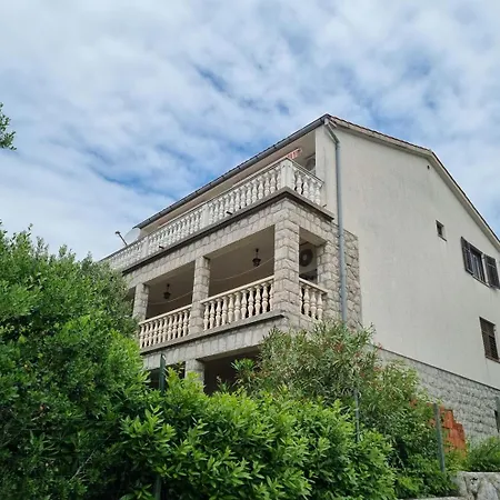 Jovana Nv - With Balcony With Sea View Novi Vinodolski